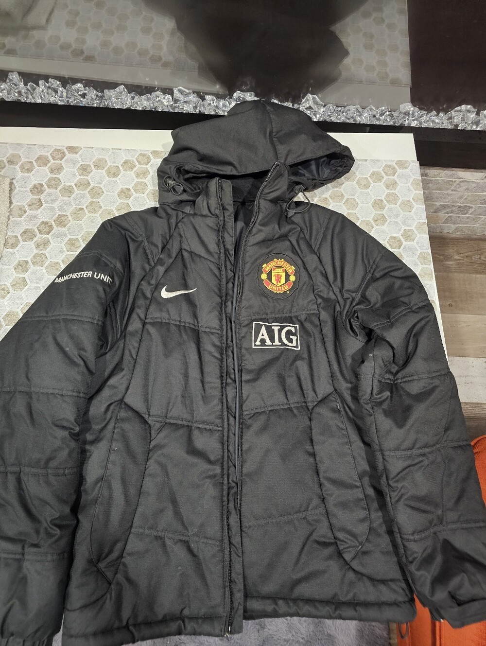 Vintage Nike Manchester United AIG Puffer Jacket Black Hooded XS